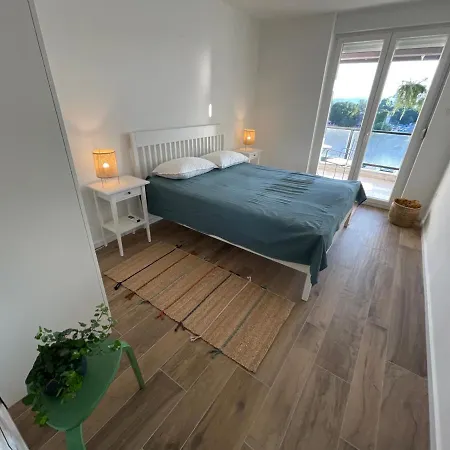Dashing Oasis Apartment *