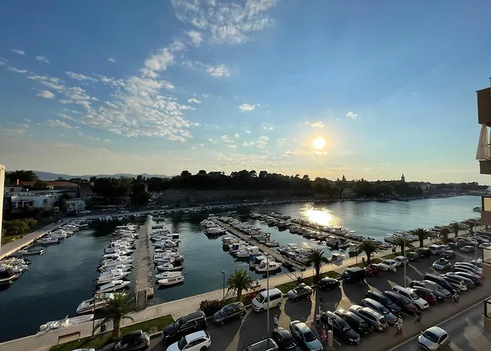 Dashing Oasis Apartman Zára