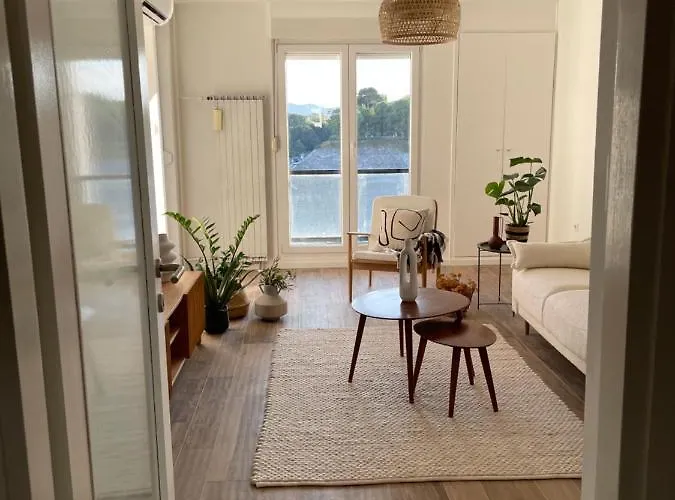 Dashing Oasis Apartman